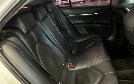 Toyota Camry, 2018 год, 2 300 000 рублей, 27 фотография