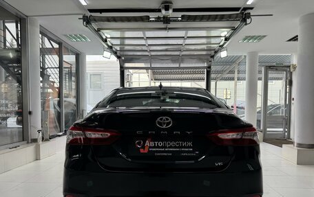 Toyota Camry, 2019 год, 3 090 000 рублей, 5 фотография