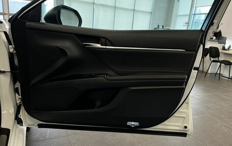 Toyota Camry, 2018 год, 2 300 000 рублей, 28 фотография