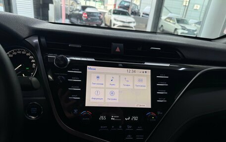 Toyota Camry, 2019 год, 3 090 000 рублей, 16 фотография