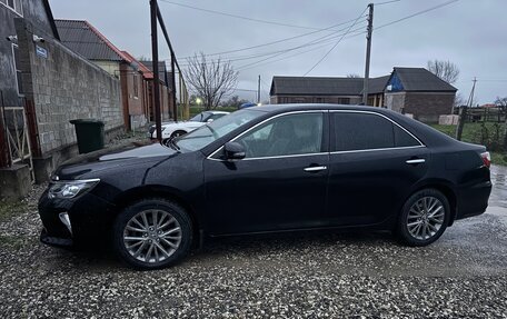 Toyota Camry, 2017 год, 1 680 000 рублей, 2 фотография