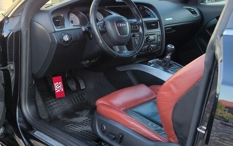 Audi S5, 2008 год, 2 000 000 рублей, 29 фотография