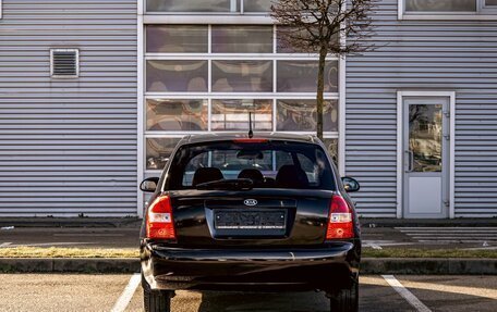 KIA Cerato I, 2005 год, 655 000 рублей, 5 фотография