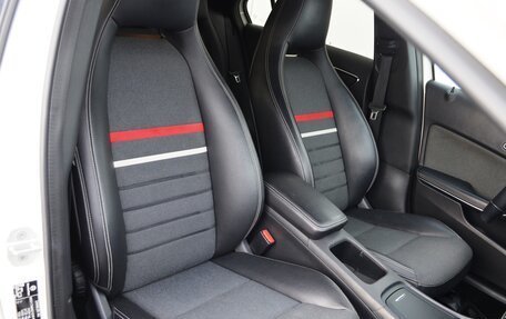 Mercedes-Benz A-Класс, 2013 год, 1 450 000 рублей, 11 фотография