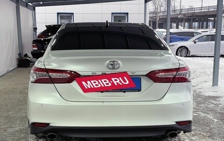 Toyota Camry, 2023 год, 3 699 000 рублей, 4 фотография