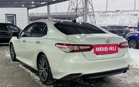 Toyota Camry, 2023 год, 3 699 000 рублей, 3 фотография