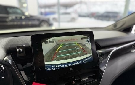 Toyota Camry, 2023 год, 3 699 000 рублей, 17 фотография