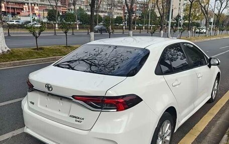 Toyota Corolla, 2022 год, 1 580 000 рублей, 5 фотография