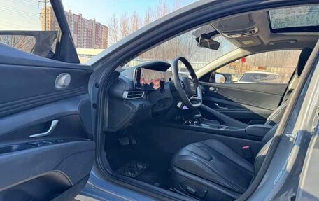 Hyundai Elantra, 2021 год, 1 600 000 рублей, 6 фотография