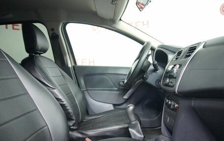 Renault Sandero II рестайлинг, 2019 год, 1 301 000 рублей, 10 фотография