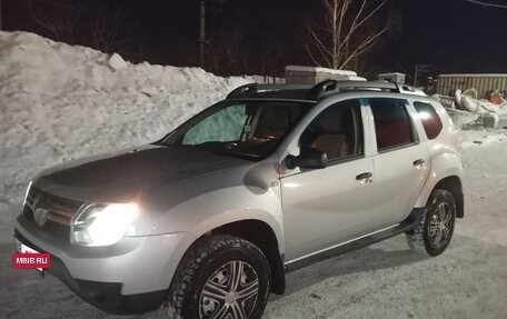 Renault Duster I рестайлинг, 2015 год, 999 999 рублей, 4 фотография