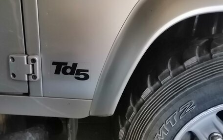 Land Rover Defender I, 2004 год, 2 400 000 рублей, 9 фотография