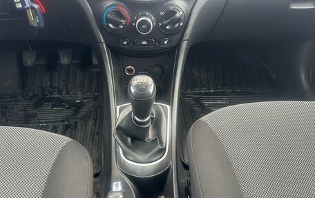 Hyundai Solaris II рестайлинг, 2011 год, 760 000 рублей, 13 фотография