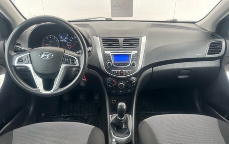 Hyundai Solaris II рестайлинг, 2011 год, 760 000 рублей, 11 фотография