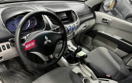 Mitsubishi L200 IV рестайлинг, 2007 год, 1 345 000 рублей, 8 фотография