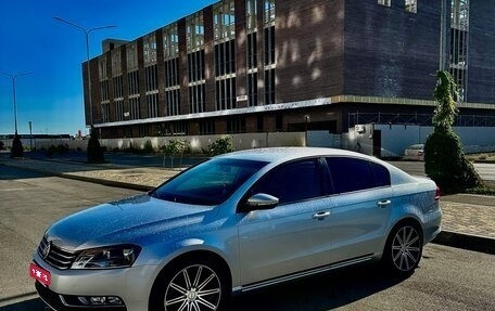 Volkswagen Passat B7, 2011 год, 1 250 000 рублей, 1 фотография