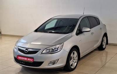 Opel Astra J, 2011 год, 670 000 рублей, 1 фотография
