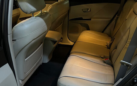 Toyota Venza I, 2010 год, 1 750 000 рублей, 12 фотография