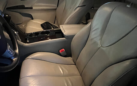 Toyota Venza I, 2010 год, 1 750 000 рублей, 16 фотография