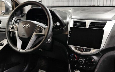 Hyundai Solaris II рестайлинг, 2014 год, 899 900 рублей, 5 фотография