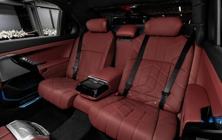 BMW 7 серия, 2024 год, 14 640 000 рублей, 26 фотография