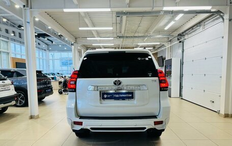 Toyota Land Cruiser Prado 150 рестайлинг 2, 2021 год, 6 399 900 рублей, 5 фотография