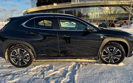 Lexus UX I, 2020 год, 3 190 000 рублей, 11 фотография