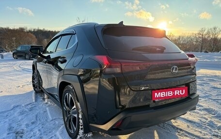 Lexus UX I, 2020 год, 3 190 000 рублей, 7 фотография
