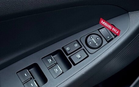 Hyundai Tucson III, 2020 год, 2 690 000 рублей, 20 фотография