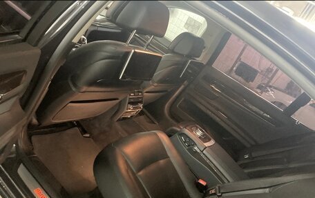 BMW 7 серия, 2015 год, 2 000 000 рублей, 6 фотография