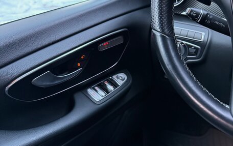 Mercedes-Benz V-Класс, 2021 год, 5 800 000 рублей, 7 фотография