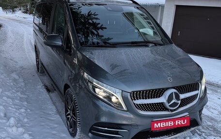 Mercedes-Benz V-Класс, 2021 год, 5 800 000 рублей, 3 фотография