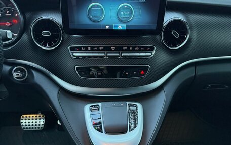 Mercedes-Benz V-Класс, 2021 год, 5 800 000 рублей, 9 фотография