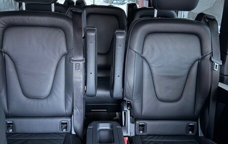 Mercedes-Benz V-Класс, 2021 год, 5 800 000 рублей, 18 фотография