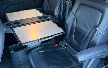 Mercedes-Benz V-Класс, 2021 год, 5 800 000 рублей, 19 фотография