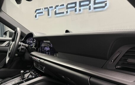 Porsche 911, 2021 год, 16 250 000 рублей, 29 фотография