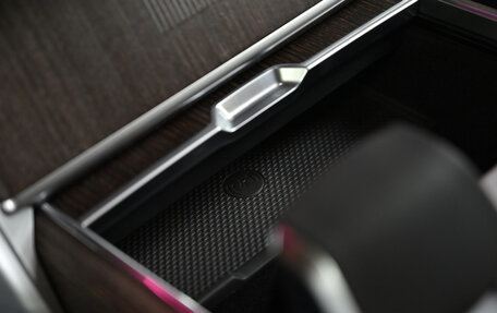 Land Rover Range Rover IV рестайлинг, 2025 год, 25 900 000 рублей, 25 фотография