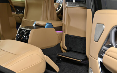 Land Rover Range Rover IV рестайлинг, 2025 год, 25 900 000 рублей, 36 фотография