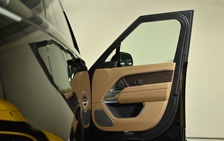 Land Rover Range Rover IV рестайлинг, 2025 год, 25 900 000 рублей, 37 фотография