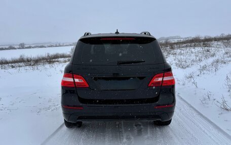 Mercedes-Benz M-Класс, 2013 год, 2 650 000 рублей, 4 фотография