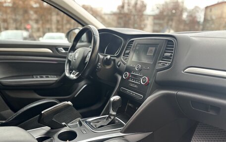 Renault Megane IV, 2017 год, 1 150 000 рублей, 13 фотография