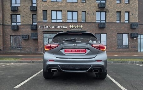 Infiniti Q30, 2018 год, 2 700 000 рублей, 14 фотография