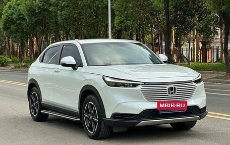 Honda Vezel, 2023 год, 2 200 000 рублей, 2 фотография