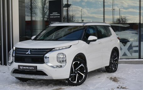 Mitsubishi Outlander, 2023 год, 3 750 000 рублей, 1 фотография