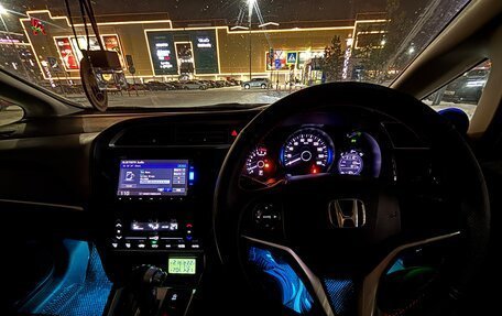 Honda Shuttle II, 2016 год, 1 250 000 рублей, 7 фотография