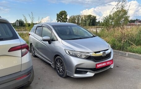 Honda Shuttle II, 2016 год, 1 250 000 рублей, 2 фотография