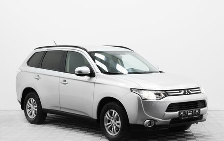 Mitsubishi Outlander III рестайлинг 3, 2012 год, 1 141 000 рублей, 3 фотография