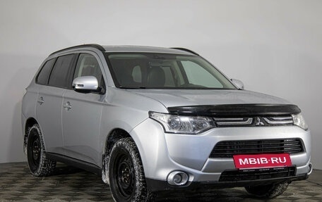 Mitsubishi Outlander III рестайлинг 3, 2013 год, 999 000 рублей, 3 фотография