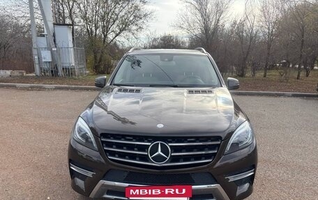 Mercedes-Benz M-Класс, 2012 год, 2 249 000 рублей, 2 фотография