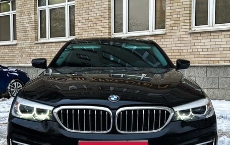 BMW 5 серия, 2019 год, 2 950 000 рублей, 1 фотография